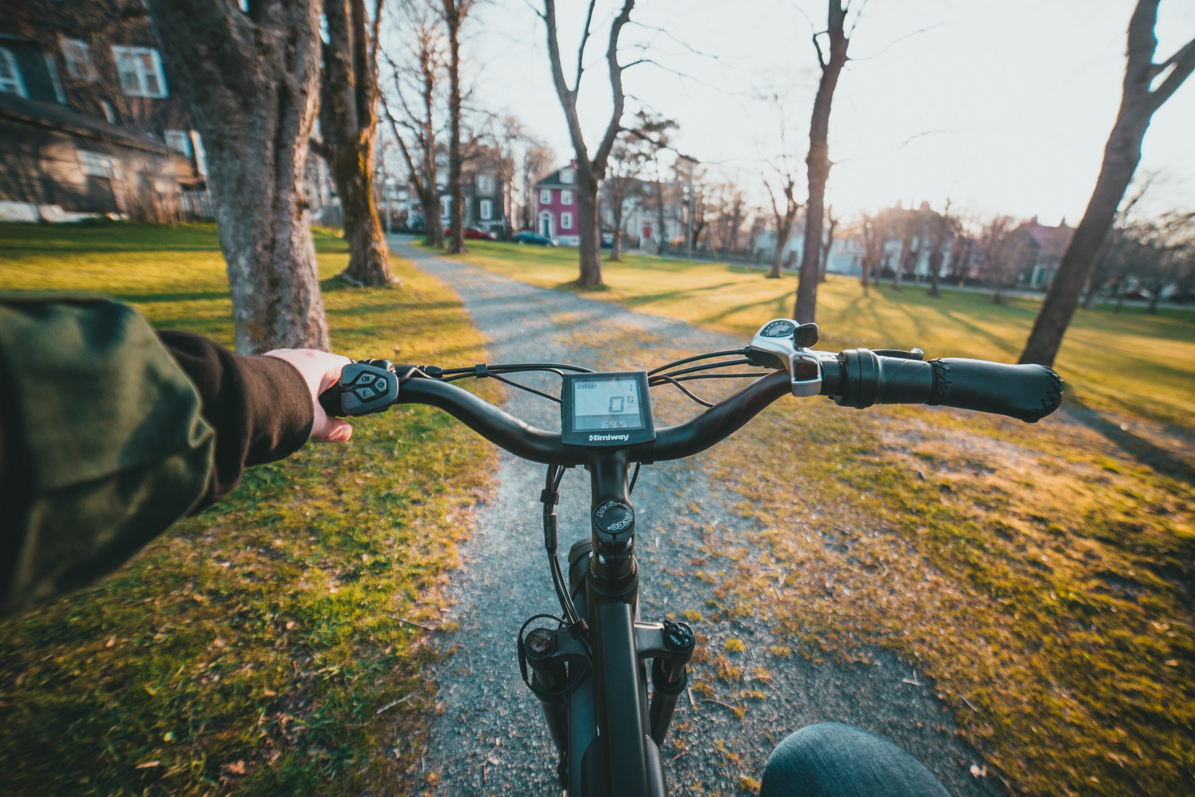 himiway bikes up5uMnHlL6Q unsplash